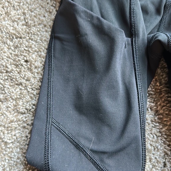 Lululemon Rouched Legging - Picture 5 of 7